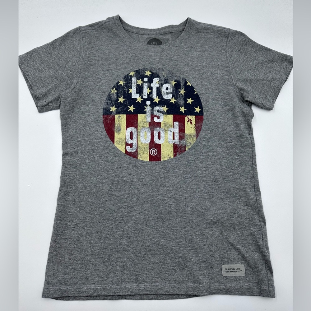 👚Life Is Good Patriotic Tee Women’s XS grey